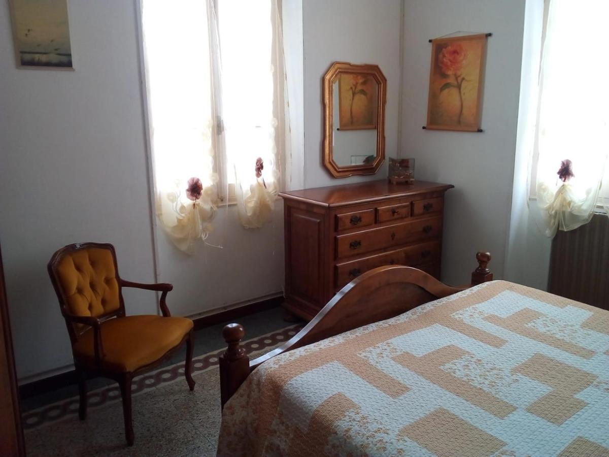 Villa Villino Anna à Imperia Extérieur photo
